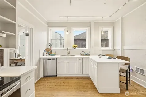 2915 Franklin Avenue E Seattle WA 98102
