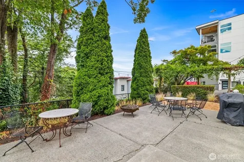 2915 Franklin Avenue E Seattle WA 98102