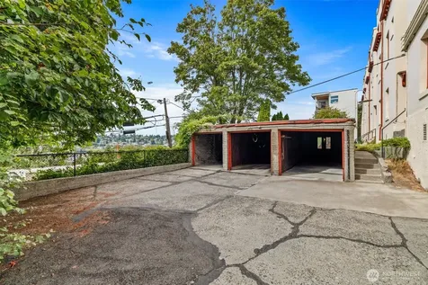 2915 Franklin Avenue E Seattle WA 98102