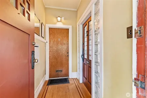 2915 Franklin Avenue E Seattle WA 98102