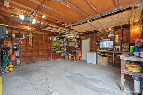 8053 16th Avenue NW Seattle WA 98117