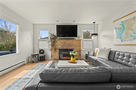 8053 16th Avenue NW Seattle WA 98117