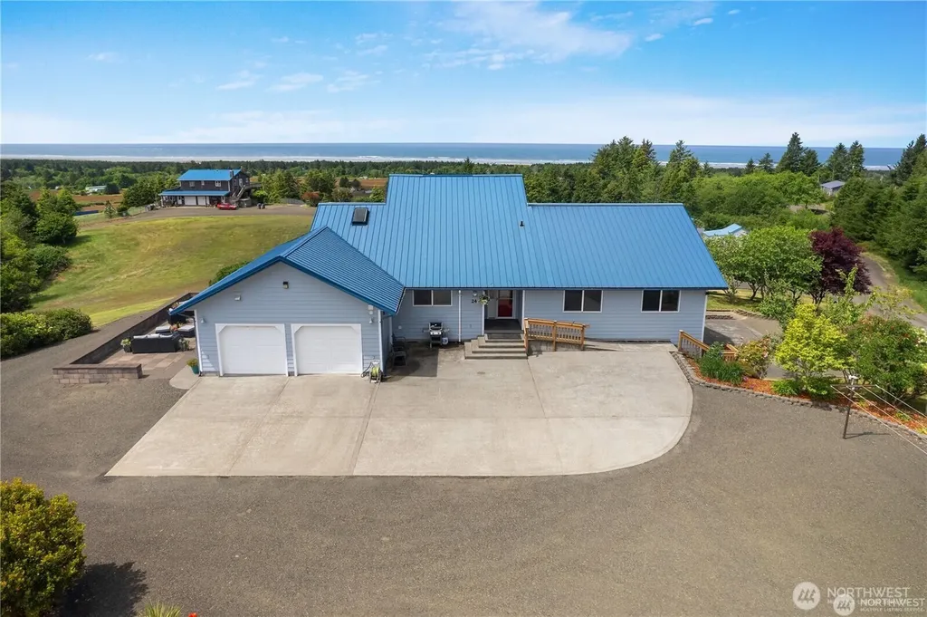 24 Jacalyn Lane Grayland WA 98547