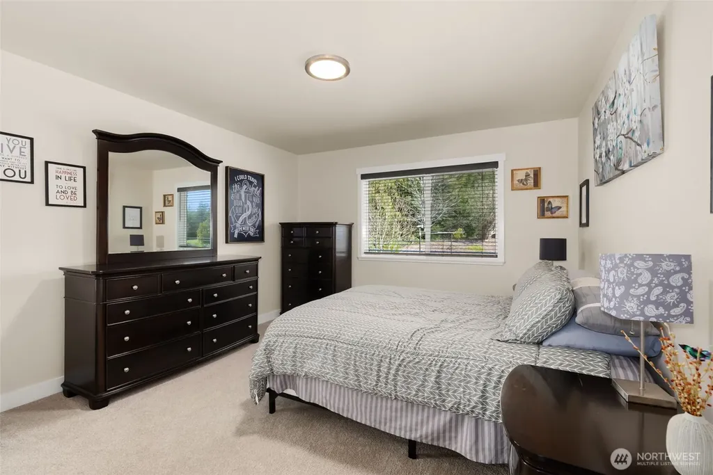 24 Jacalyn Lane Grayland WA 98547