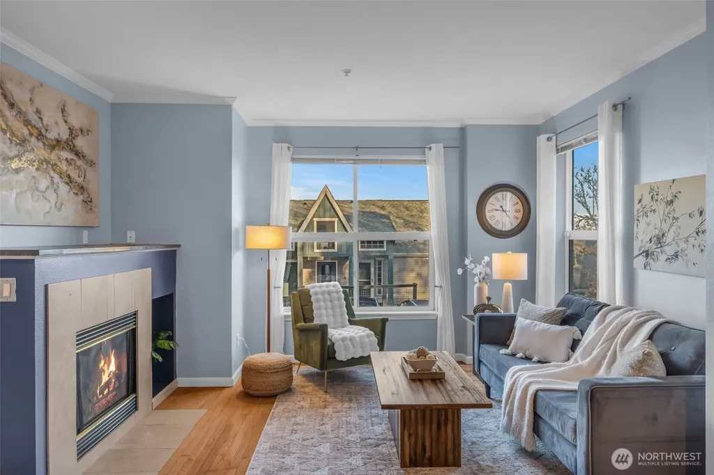 1541 Cherrylane Place S Seattle WA 98144