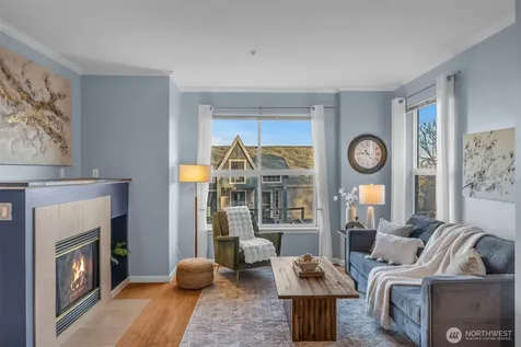 1541 Cherrylane Place S Seattle WA 98144