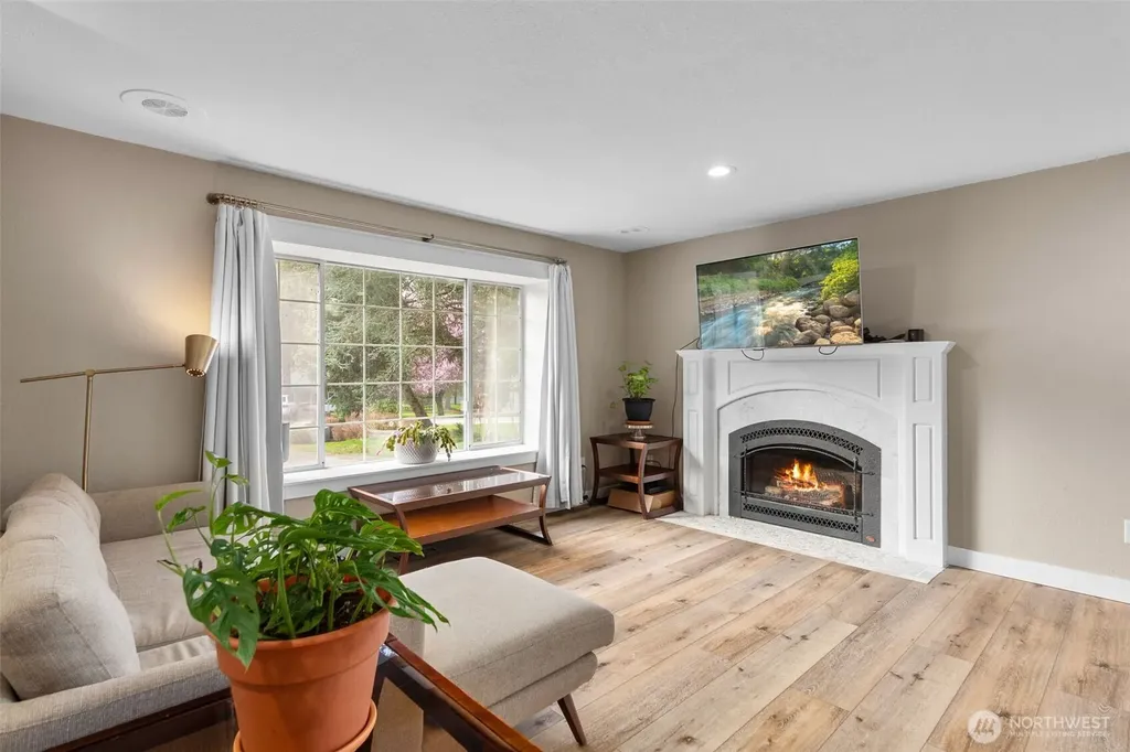 2308 Windjammer Court NW Olympia WA 98502