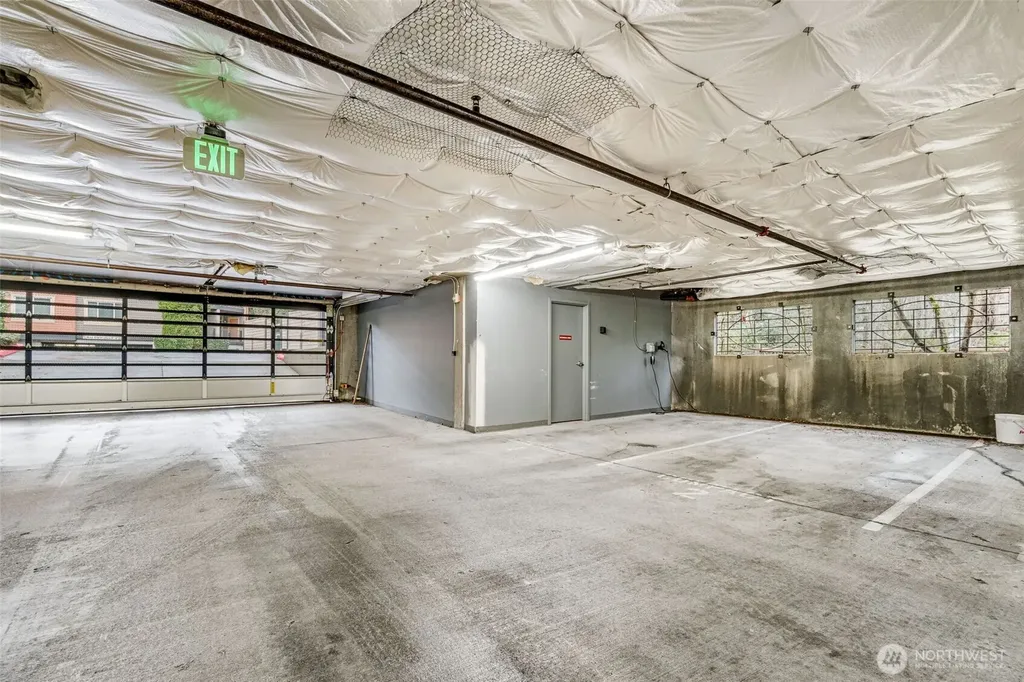 15700 116th Avenue NE Bothell WA 98011