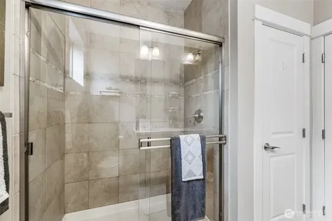 15700 116th Avenue NE Bothell WA 98011