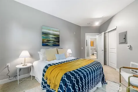 15700 116th Avenue NE Bothell WA 98011