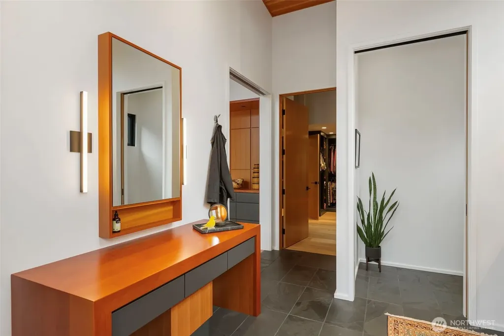 1502 Holcomb Street Port Townsend WA 98368