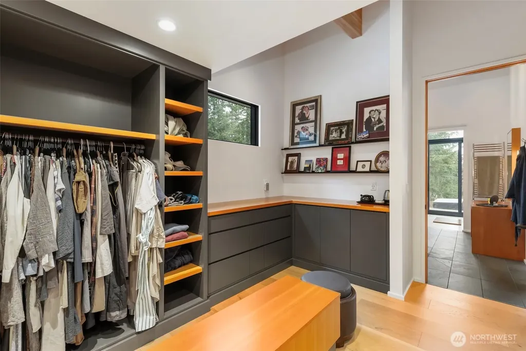 1502 Holcomb Street Port Townsend WA 98368