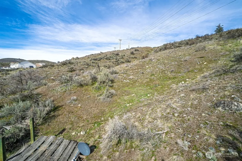 0 E Nixon Avenue Chelan WA 98816