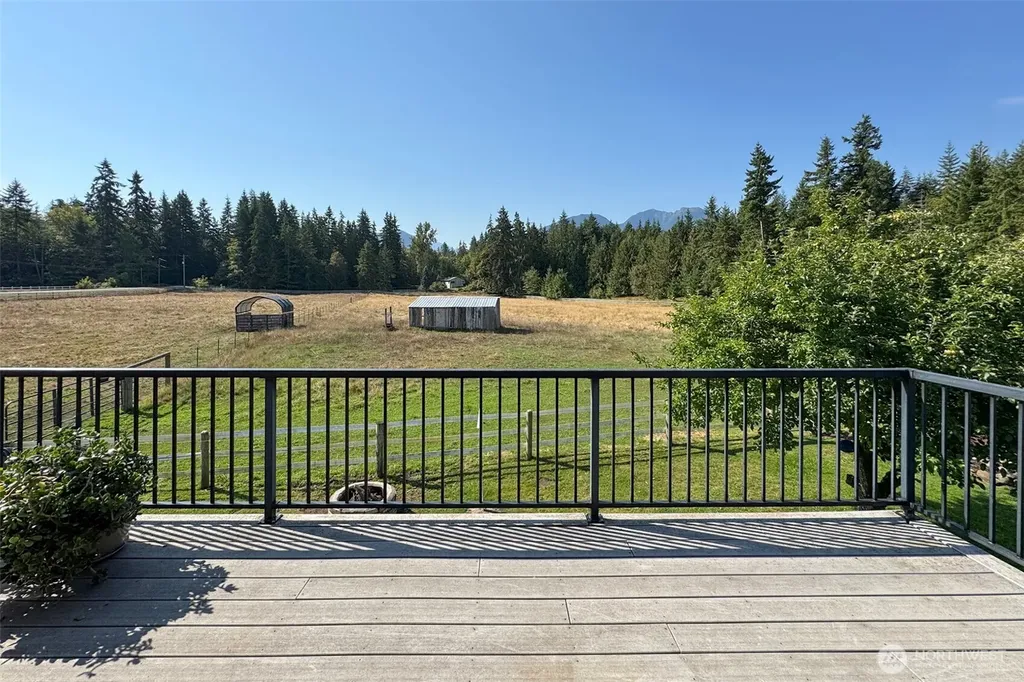 3634 Deer Park Road Port Angeles WA 98362
