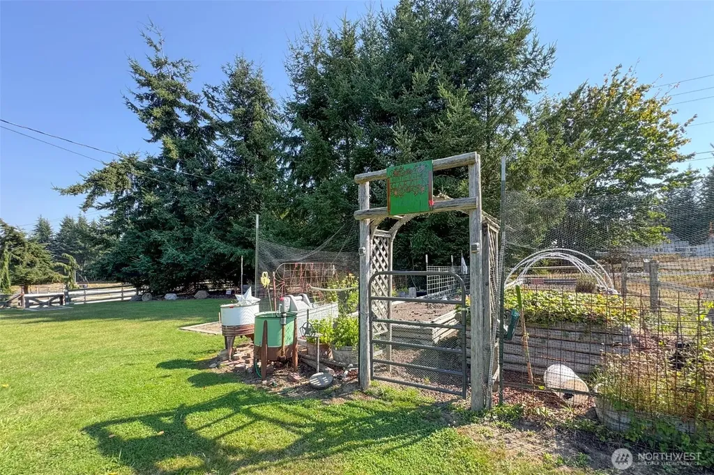3634 Deer Park Road Port Angeles WA 98362