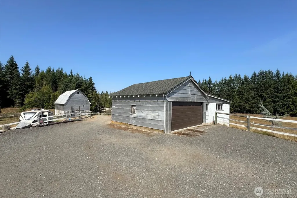 3634 Deer Park Road Port Angeles WA 98362