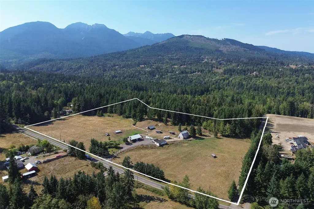 3634 Deer Park Road Port Angeles WA 98362