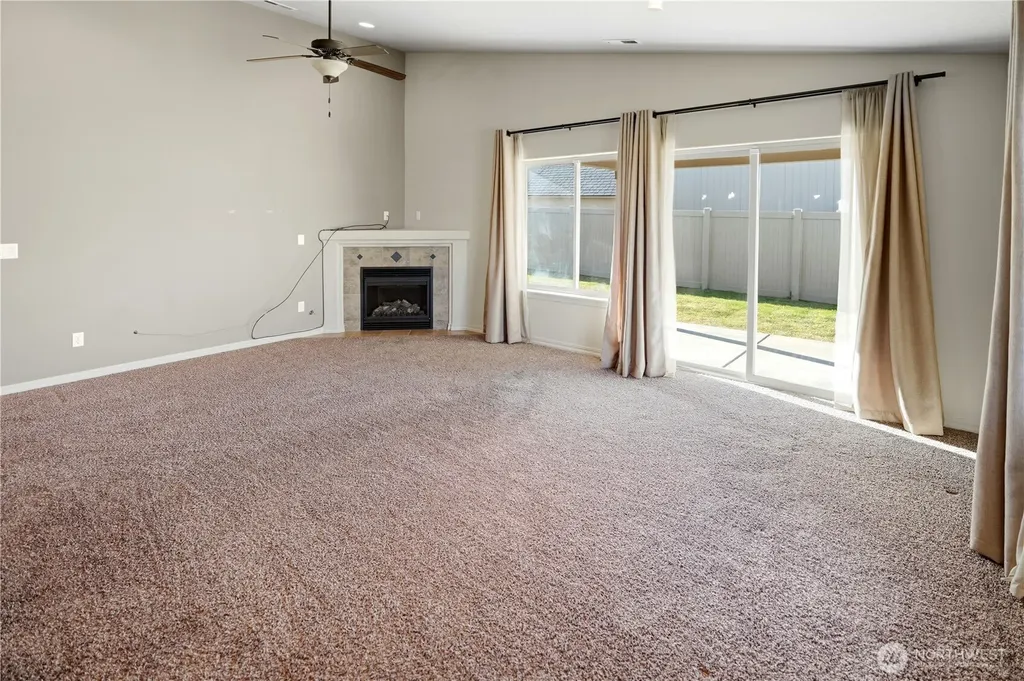706 7th Avenue NE Ephrata WA 98823