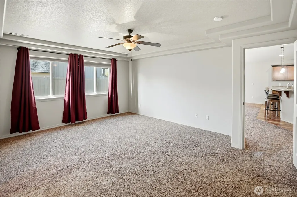 706 7th Avenue NE Ephrata WA 98823