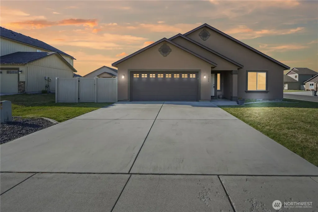 706 7th Avenue NE Ephrata WA 98823