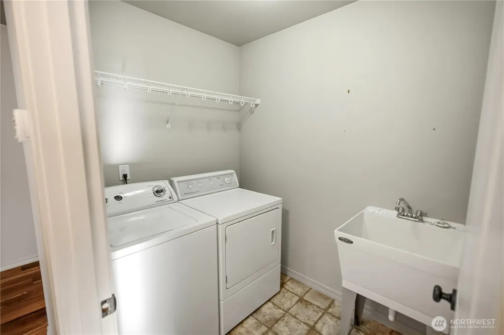 706 7th Avenue NE Ephrata WA 98823