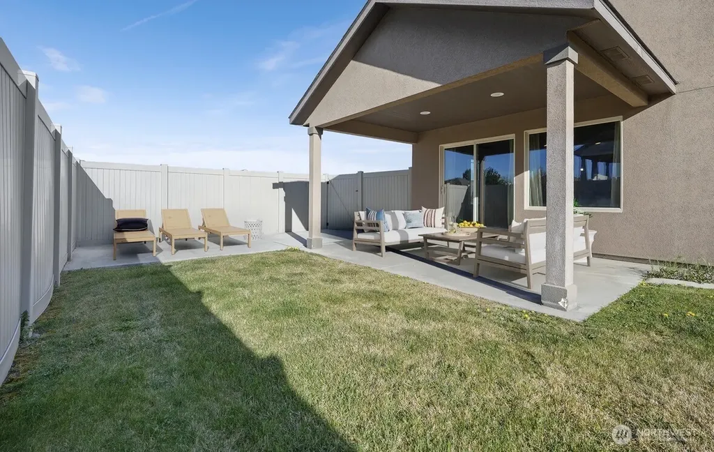 706 7th Avenue NE Ephrata WA 98823