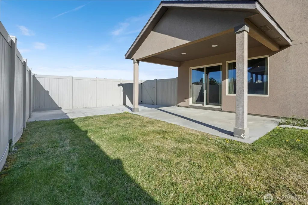 706 7th Avenue NE Ephrata WA 98823
