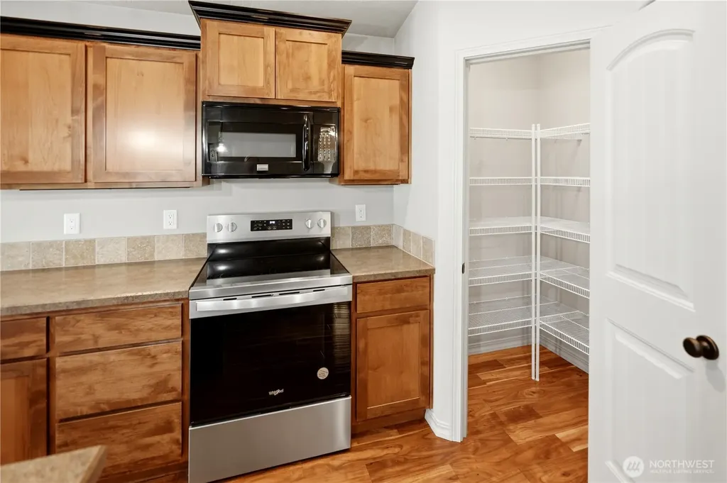706 7th Avenue NE Ephrata WA 98823