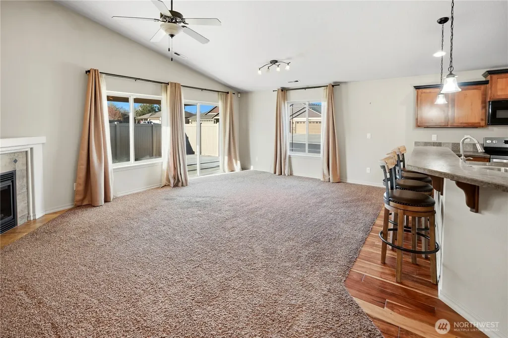 706 7th Avenue NE Ephrata WA 98823