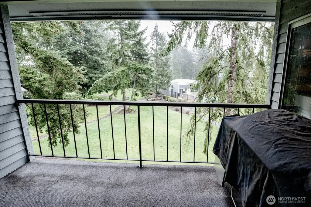 4635 W Lake Sammamish Parkway SE Issaquah WA 98027