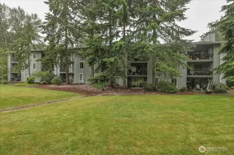 4635 W Lake Sammamish Parkway SE Issaquah WA 98027