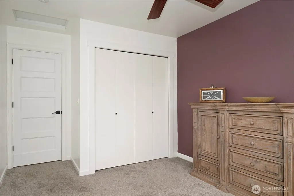 10306 235th Avenue E Buckley WA 98321