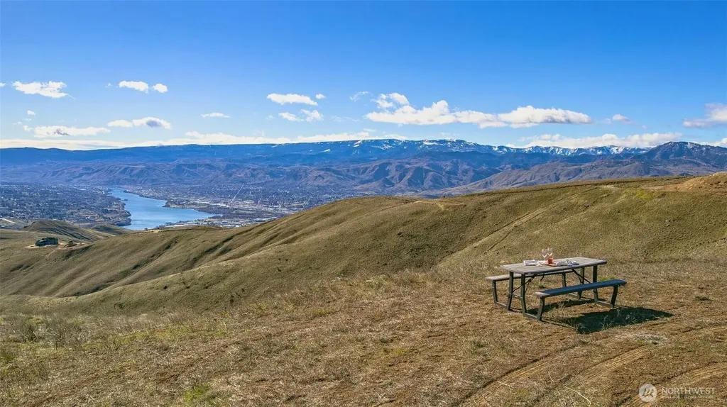 6971 Burch Mountain Road Wenatchee WA 98801