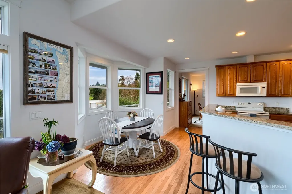 4111 R Avenue Anacortes WA 98221