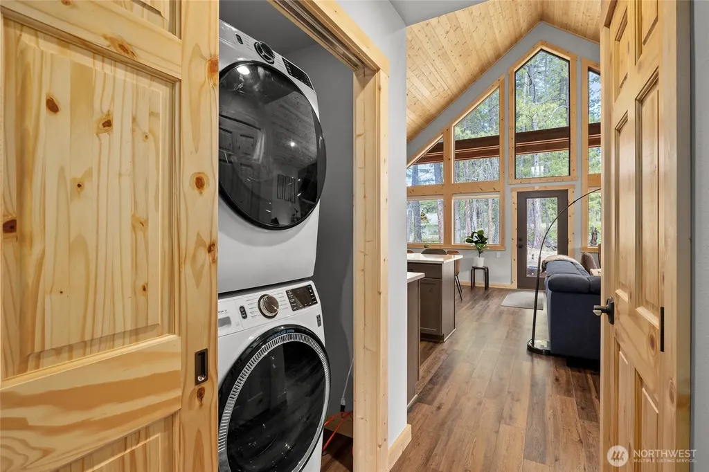330 Rockberry Loop Ronald WA 98940