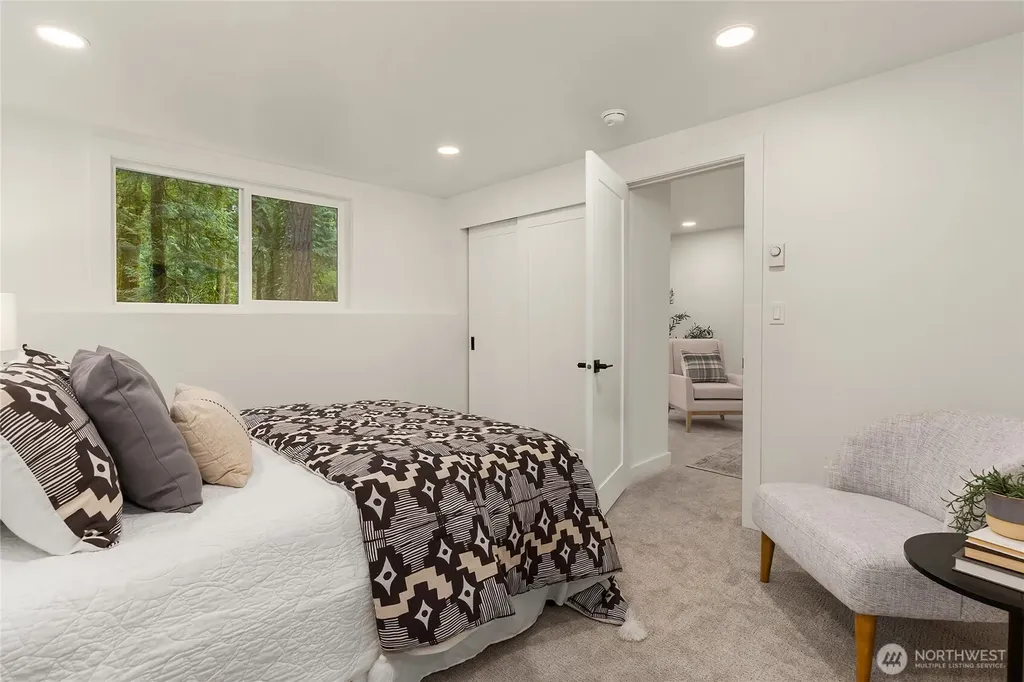 14442 Phelps Road NE Bainbridge Island WA 98110