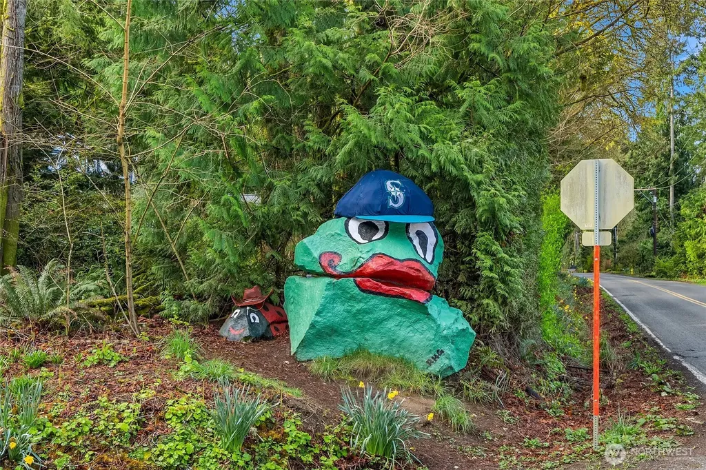 14442 Phelps Road NE Bainbridge Island WA 98110