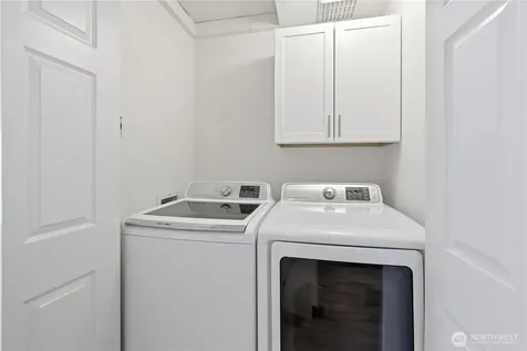 15711 Waynita NE Bothell WA 98011