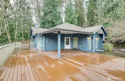 15711 Waynita NE Bothell WA 98011