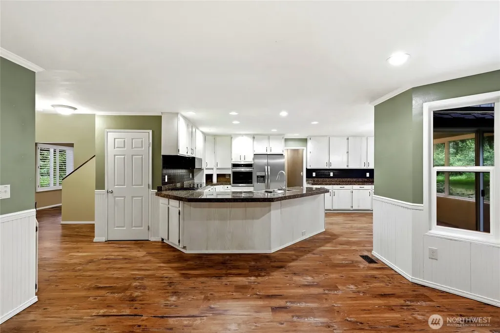 211 Baycliff Drive Port Townsend WA 98368