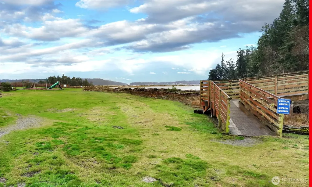 211 Baycliff Drive Port Townsend WA 98368
