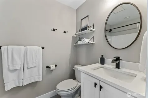 217 Bluebell Lane Chelan WA 98816