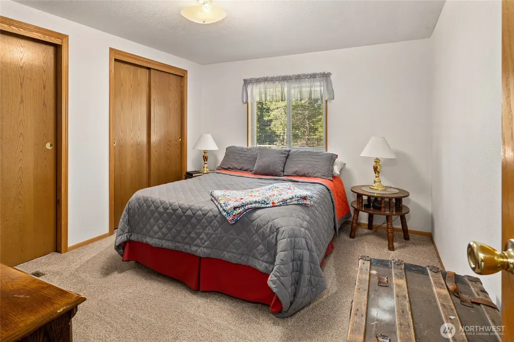 6160 Upper Peoh Point Road Cle Elum WA 98922