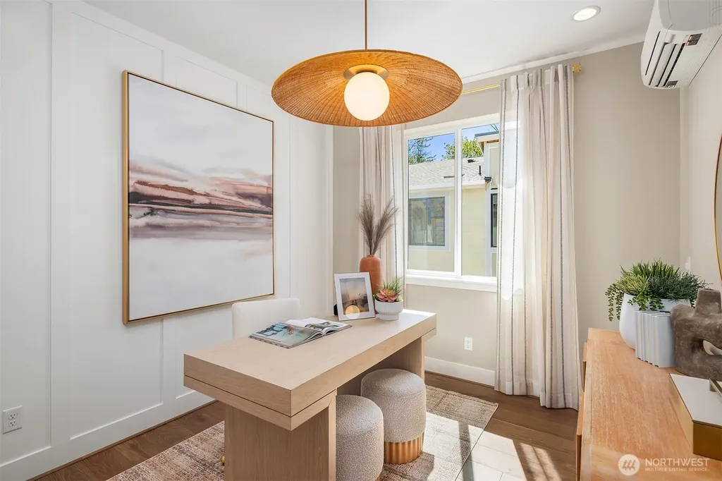 10810 120th Lane NE Kirkland WA 98033