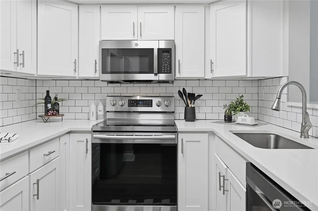 12703 NE 129th Court Kirkland WA 98034