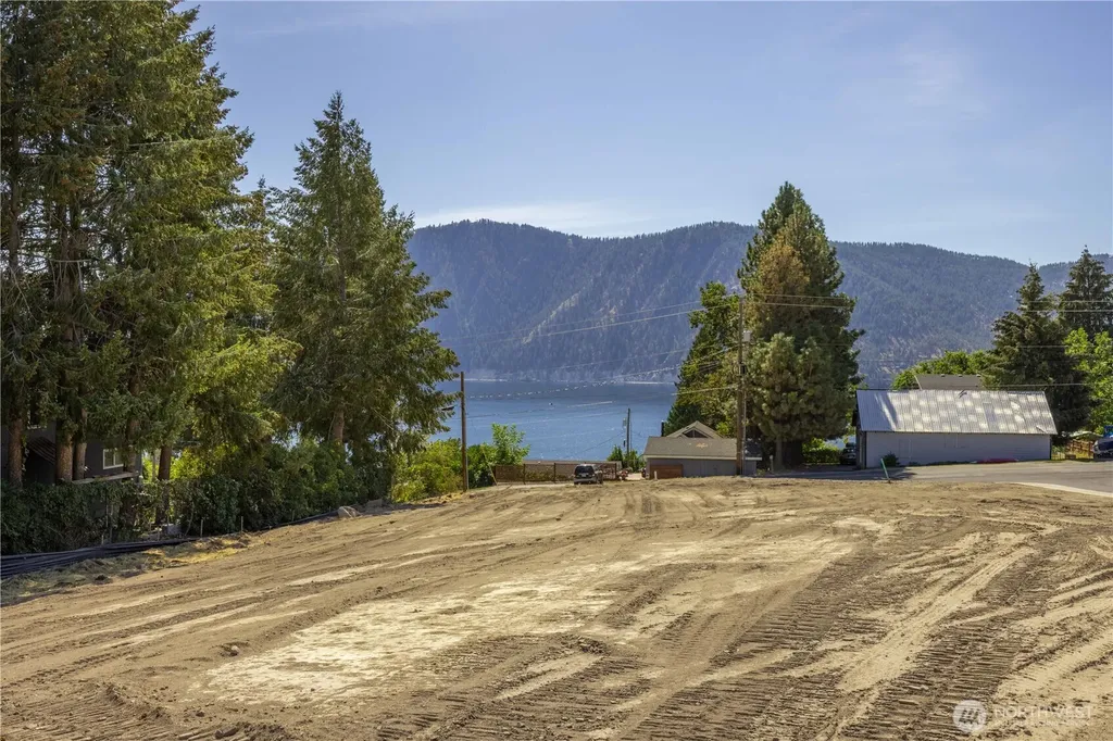 38 Indigo Lane Manson WA 98831