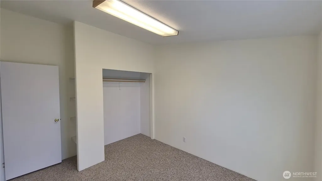 1918 Harrison Avenue Centralia WA 98531