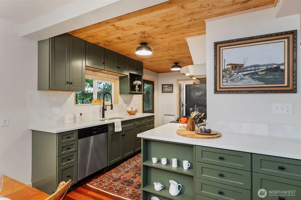 15311 Sandy Hook Road NE Poulsbo WA 98370