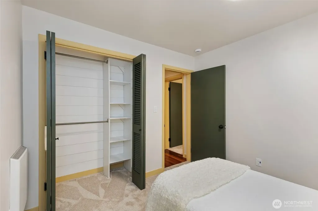 15311 Sandy Hook Road NE Poulsbo WA 98370