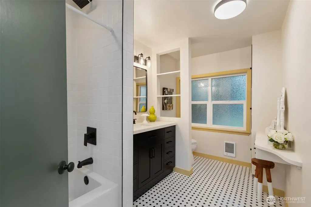 15311 Sandy Hook Road NE Poulsbo WA 98370